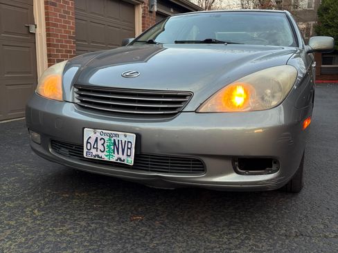 Used 2003 Lexus ES 330 image 12