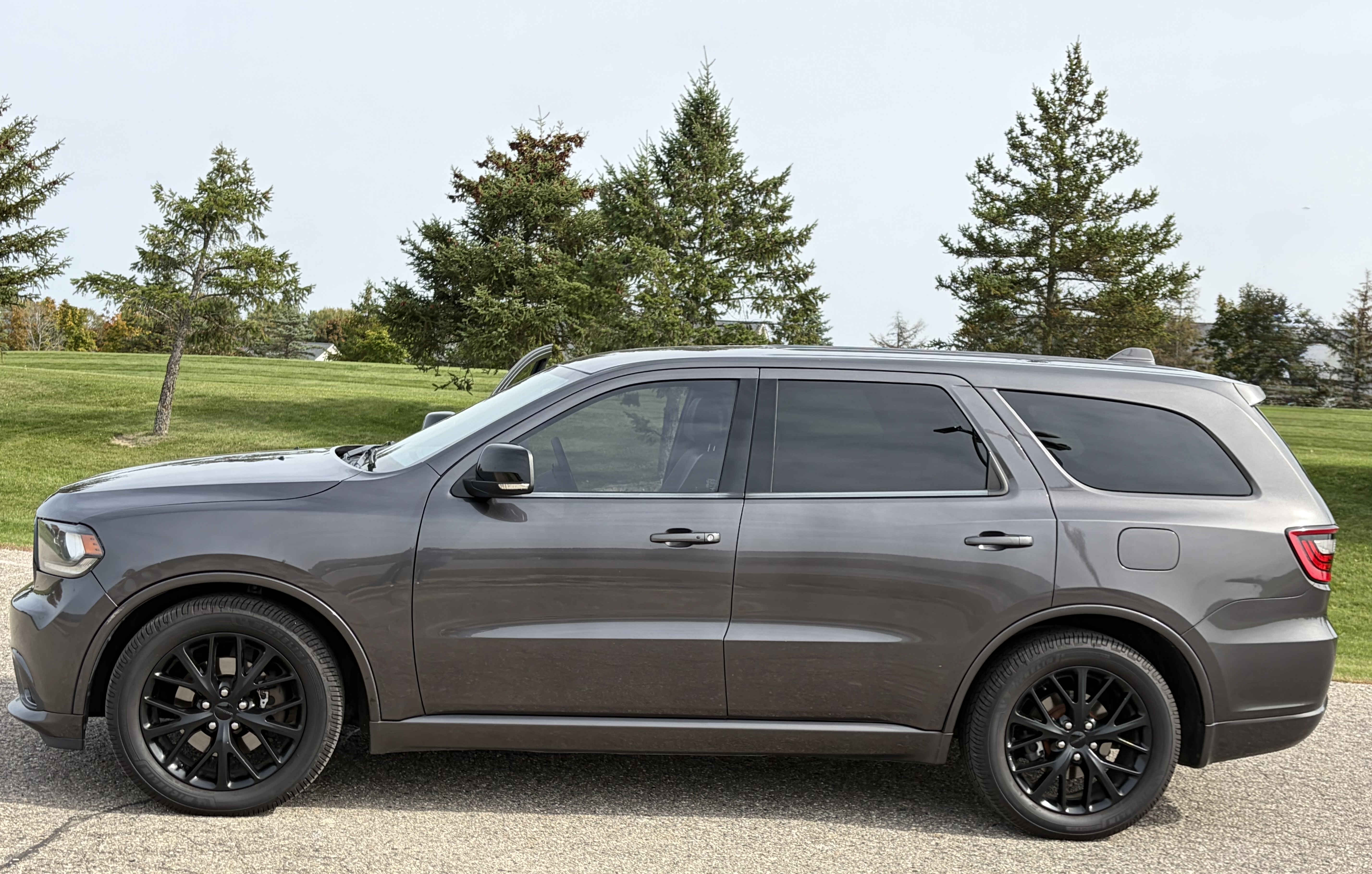 Used 2016 Dodge Durango R/T w/ Blacktop Package AWD/4WD image 11
