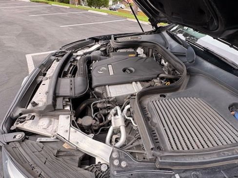 Used 2019 Mercedes-Benz GLC 300 4MATIC Coupe image 8