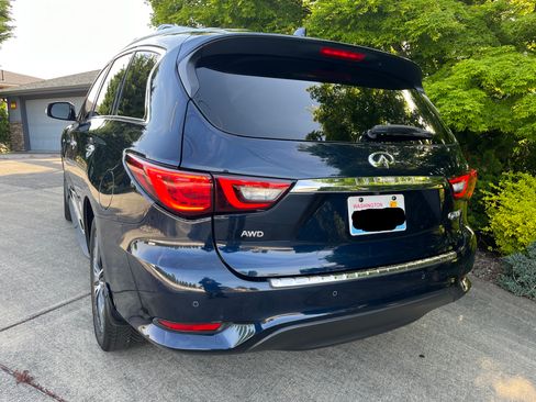 Used 2020 INFINITI QX60 Signature Edition AWD/4WD image 11