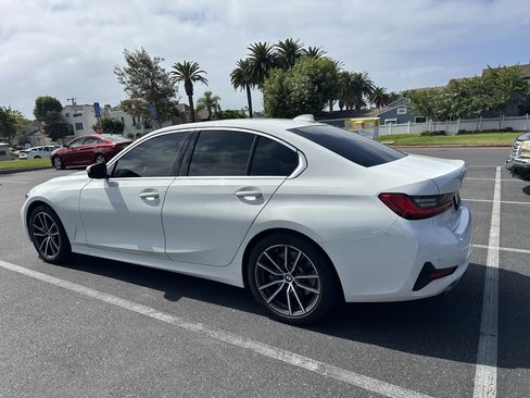 Used 2019 BMW 330i Sedan w/ Convenience Package RWD image 5