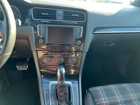 Used 2016 Volkswagen GTI S image 26