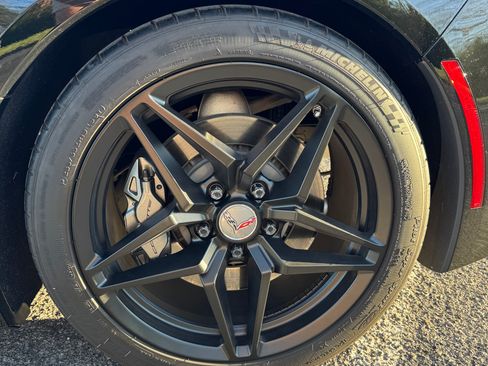 Used 2016 Chevrolet Corvette Stingray Coupe image 11