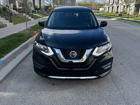Used 2018 Nissan Rogue S AWD/4WD image 5