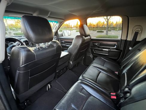 Used 2014 RAM 2500 Laramie w/ Cold Weather Group AWD/4WD image 15