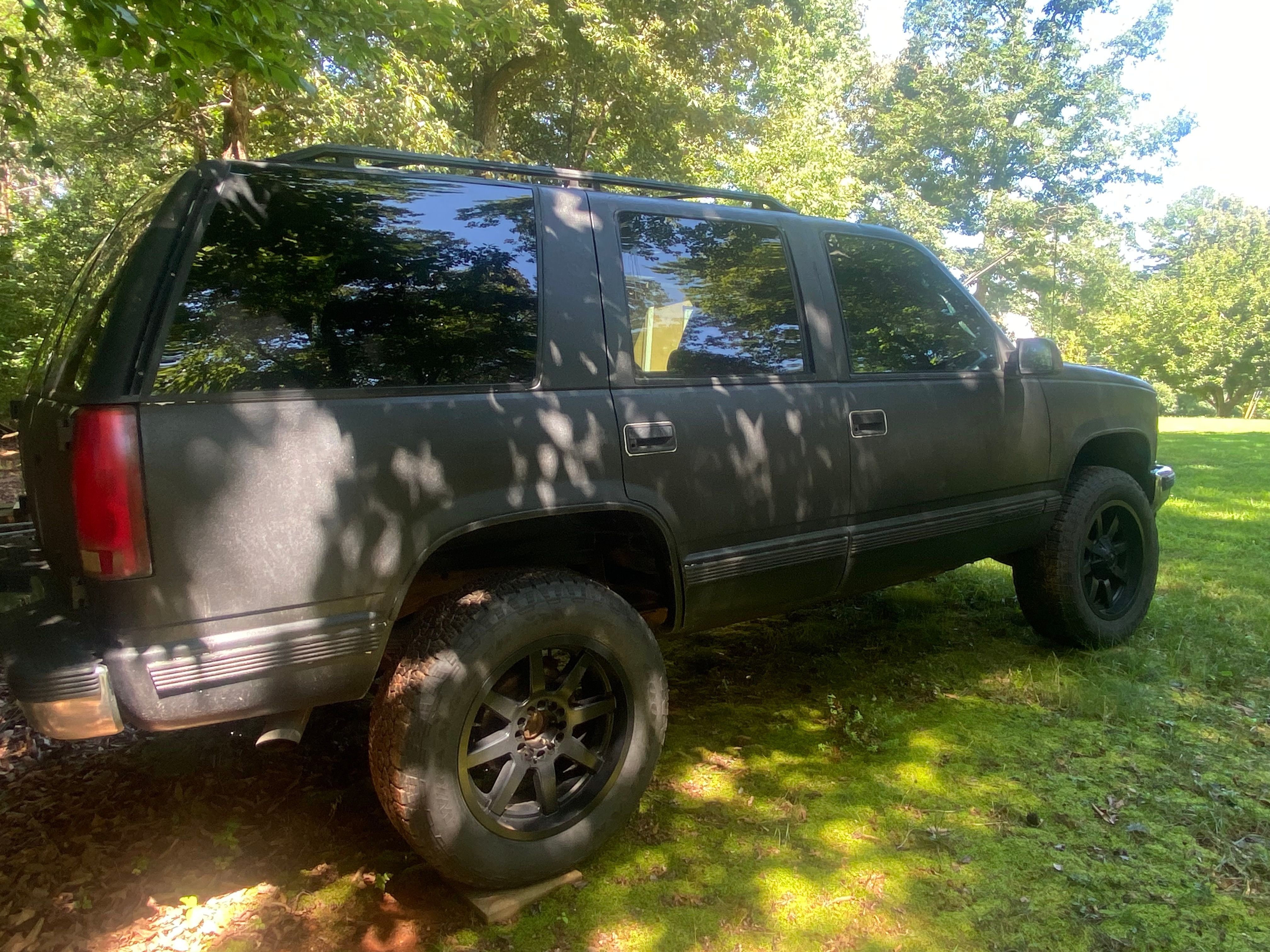 Used 1999 Chevrolet Tahoe 4WD w/ Skid Plate Pkg image 8
