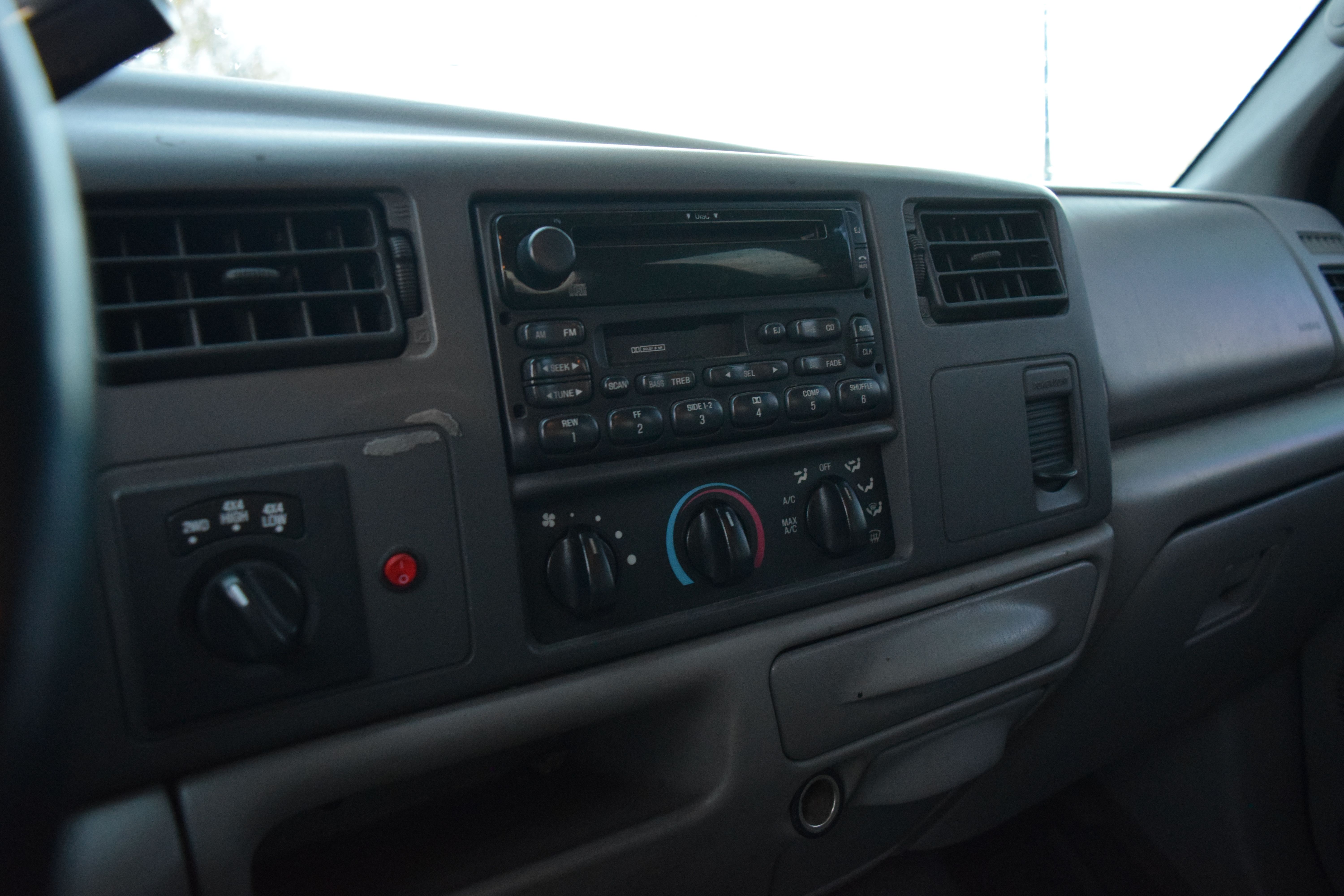 Used 2000 Ford F350 4x4 Crew Cab Super Duty image 6