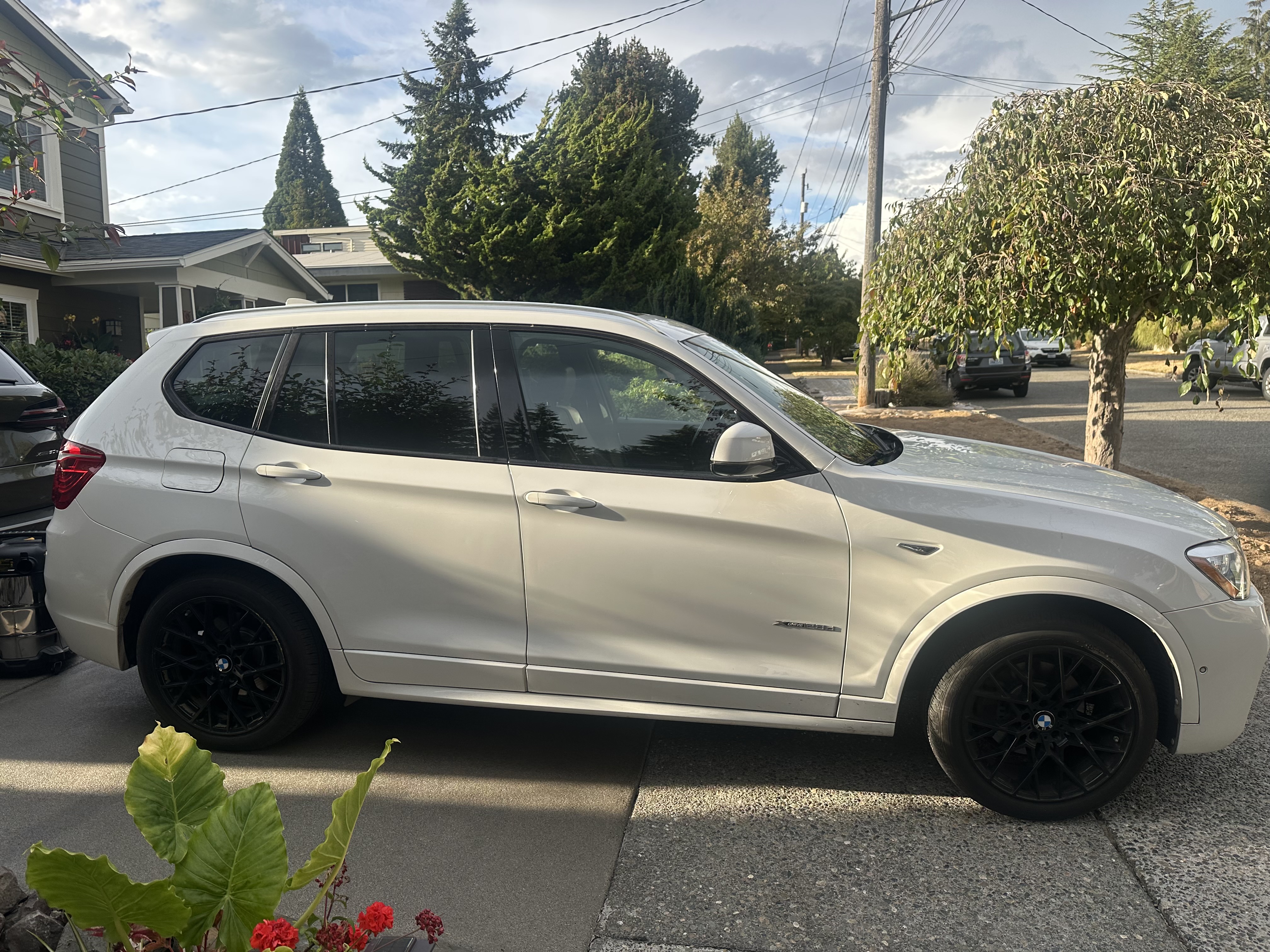 Used 2015 BMW X3 xDrive28d AWD/4WD image 5