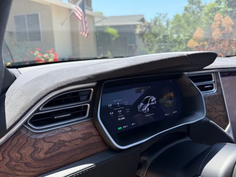 Used 2016 Tesla Model S 90D image 8