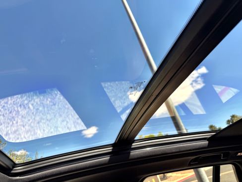 Used 2024 BMW X3 M40i w/ Parking Assistance Package image 11