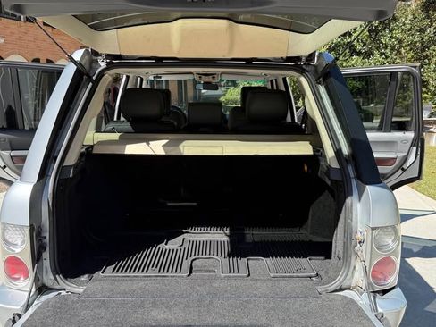 Used 2007 Land Rover Range Rover HSE image 5