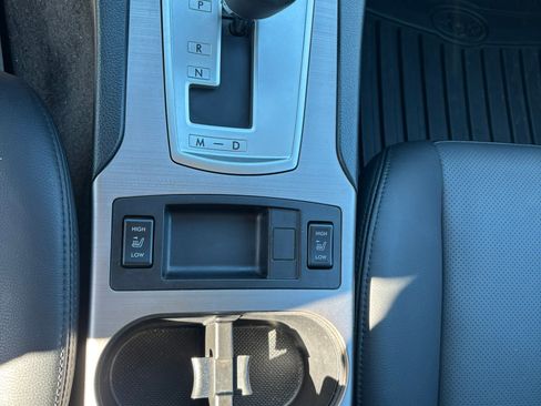 Used 2013 Subaru Legacy 3.6R Limited AWD/4WD image 19