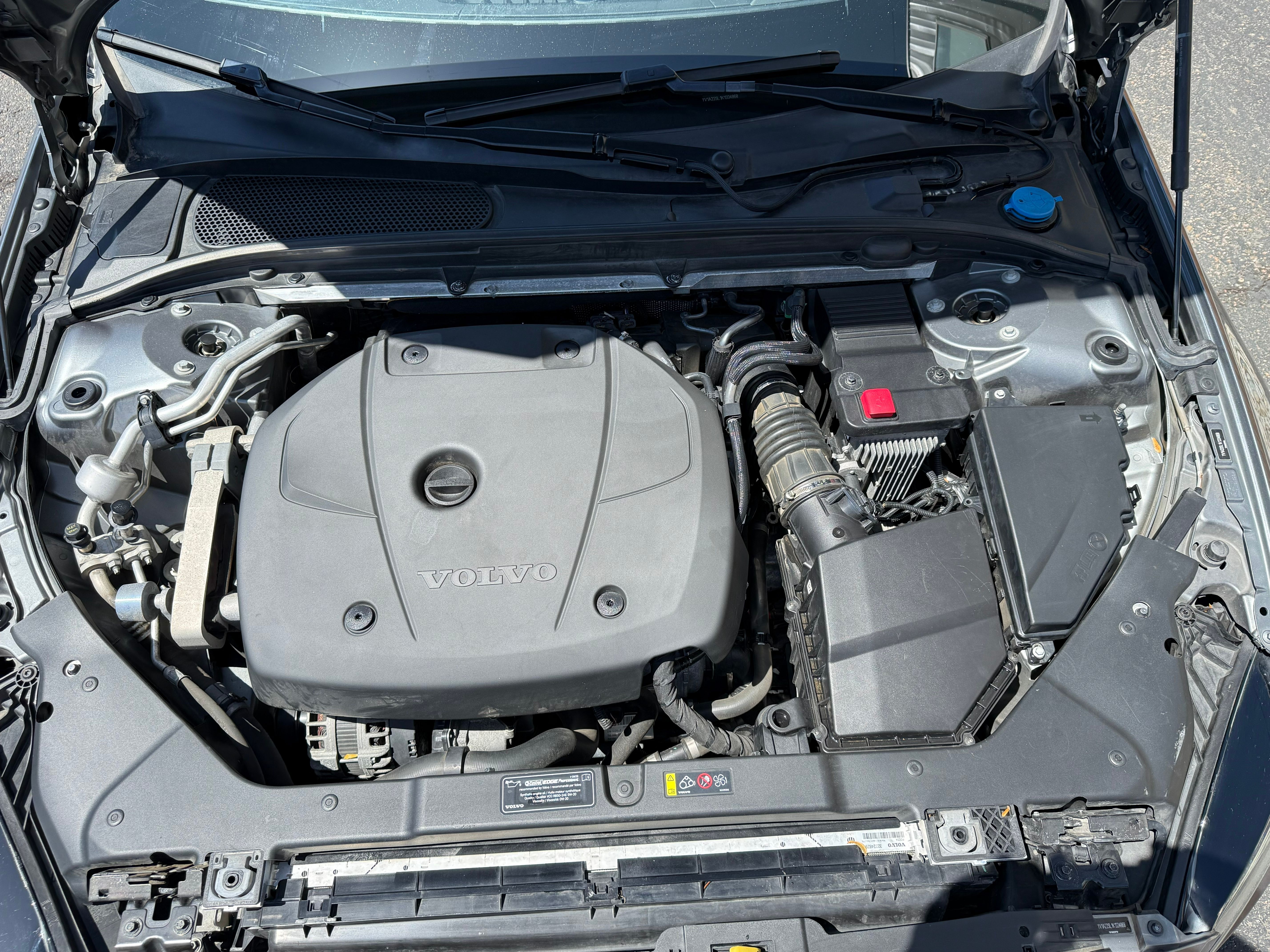 Used 2019 Volvo V60 T6 Inscription AWD/4WD image 27