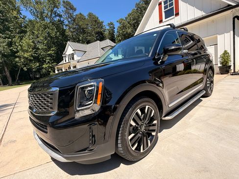 Used 2020 Kia Telluride LX FWD image 6