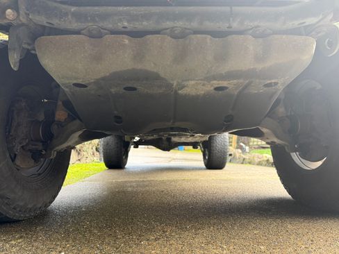 Used 1999 Toyota 4Runner Limited AWD/4WD image 16