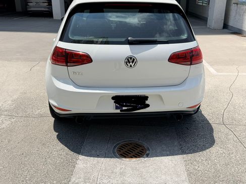 Used 2017 Volkswagen GTI S FWD image 22