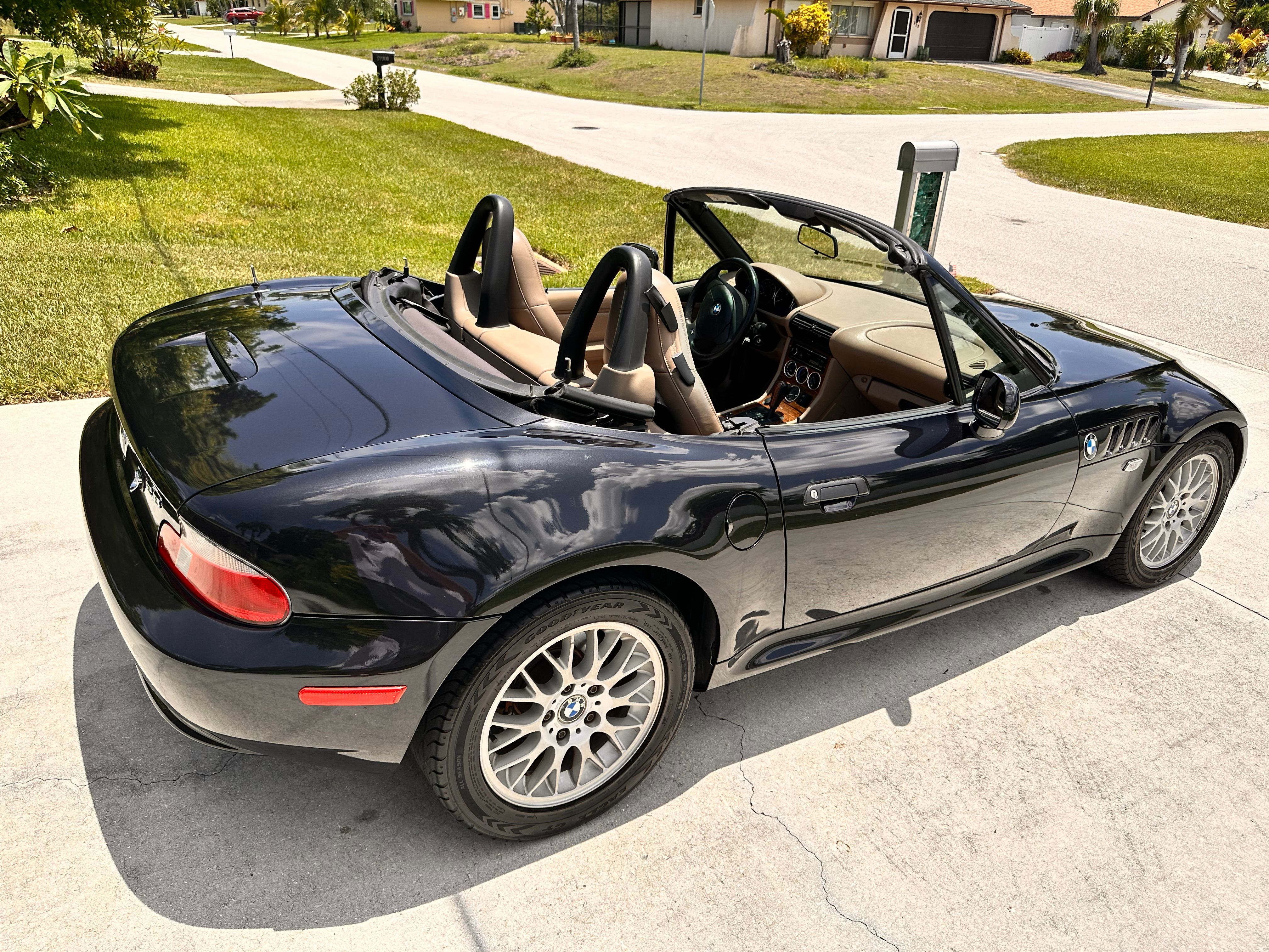 Used 2000 BMW Z3 2.8 RWD image 12