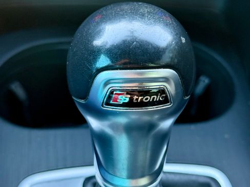 Used 2016 Audi A3 1.8T Premium image 11