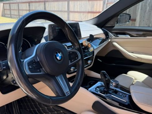 Used 2017 BMW 540i RWD image 6