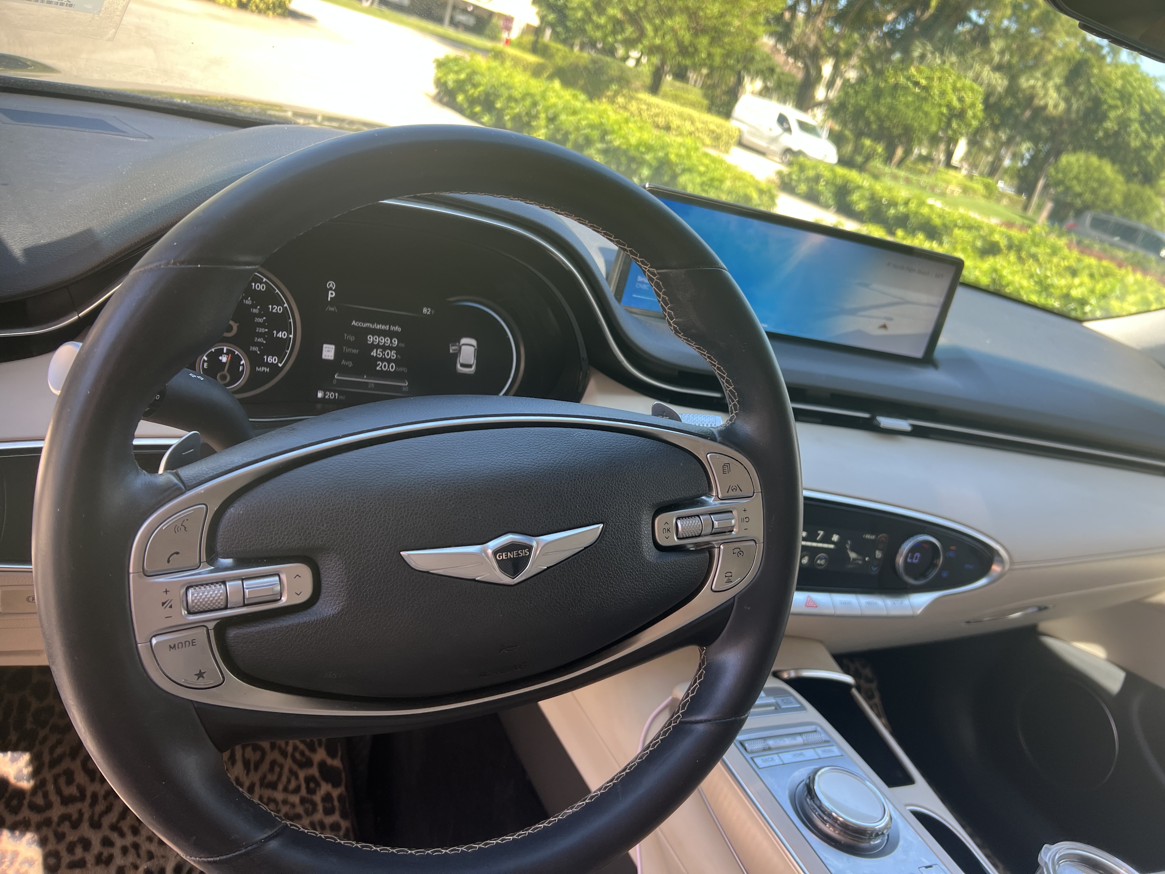 Used 2023 Genesis GV70 2.5T w/ Select Package AWD/4WD image 6