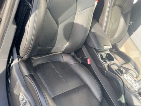 Used 2014 Porsche Cayenne Platinum Edition AWD/4WD image 14