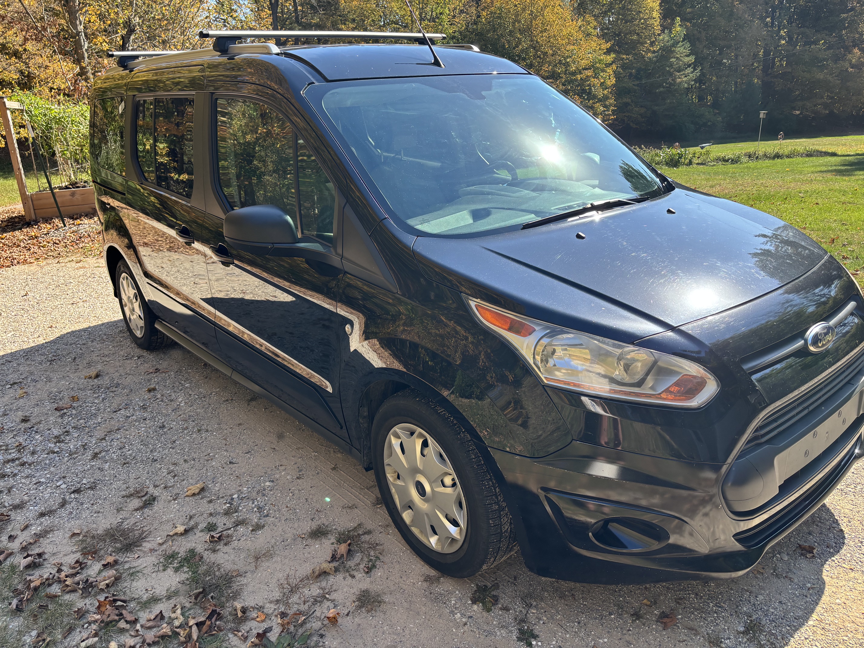 Used 2014 Ford Transit Connect XLT FWD image 1