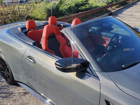 Used 2022 BMW M4 xDrive Competition image 6