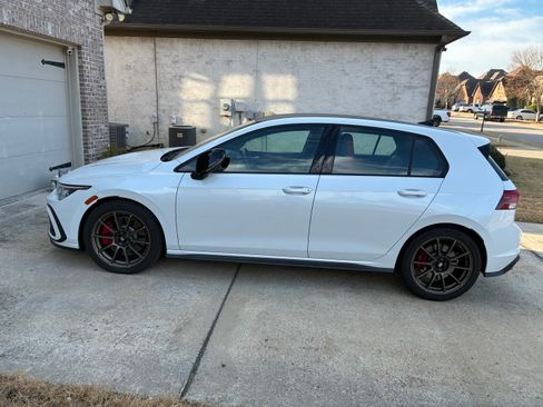 Used 2024 Volkswagen GTI S image 4