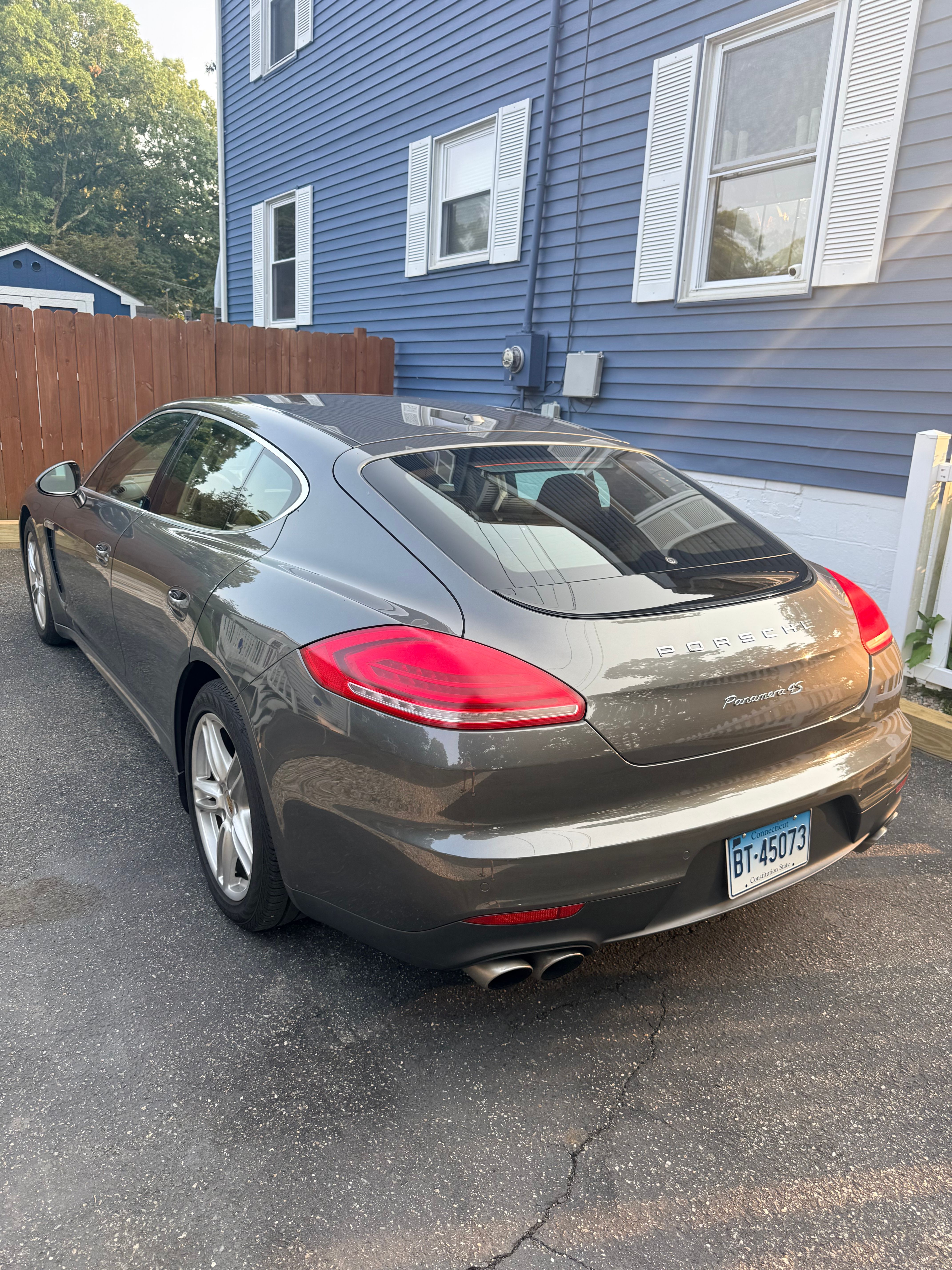 Used 2014 Porsche Panamera 4S AWD/4WD image 8