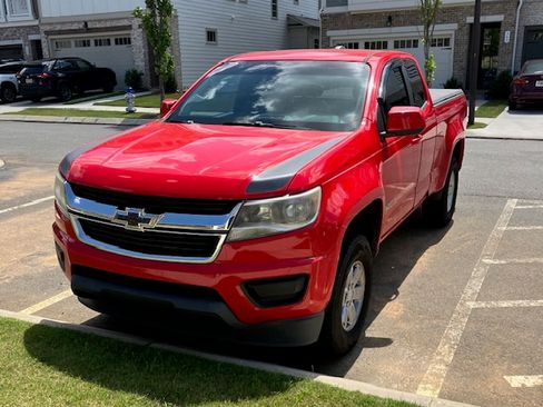 Used 2015 Chevrolet Colorado W/T w/ WT Convenience Package AWD/4WD image 4