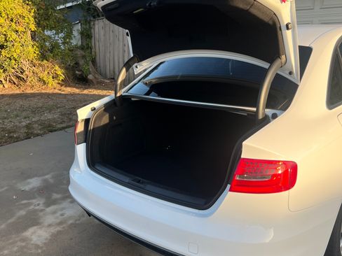 Used 2015 Audi A4 2.0T Premium image 29