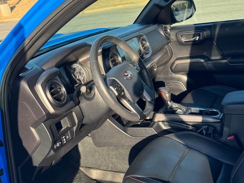 Used 2019 Toyota Tacoma TRD Pro image 18