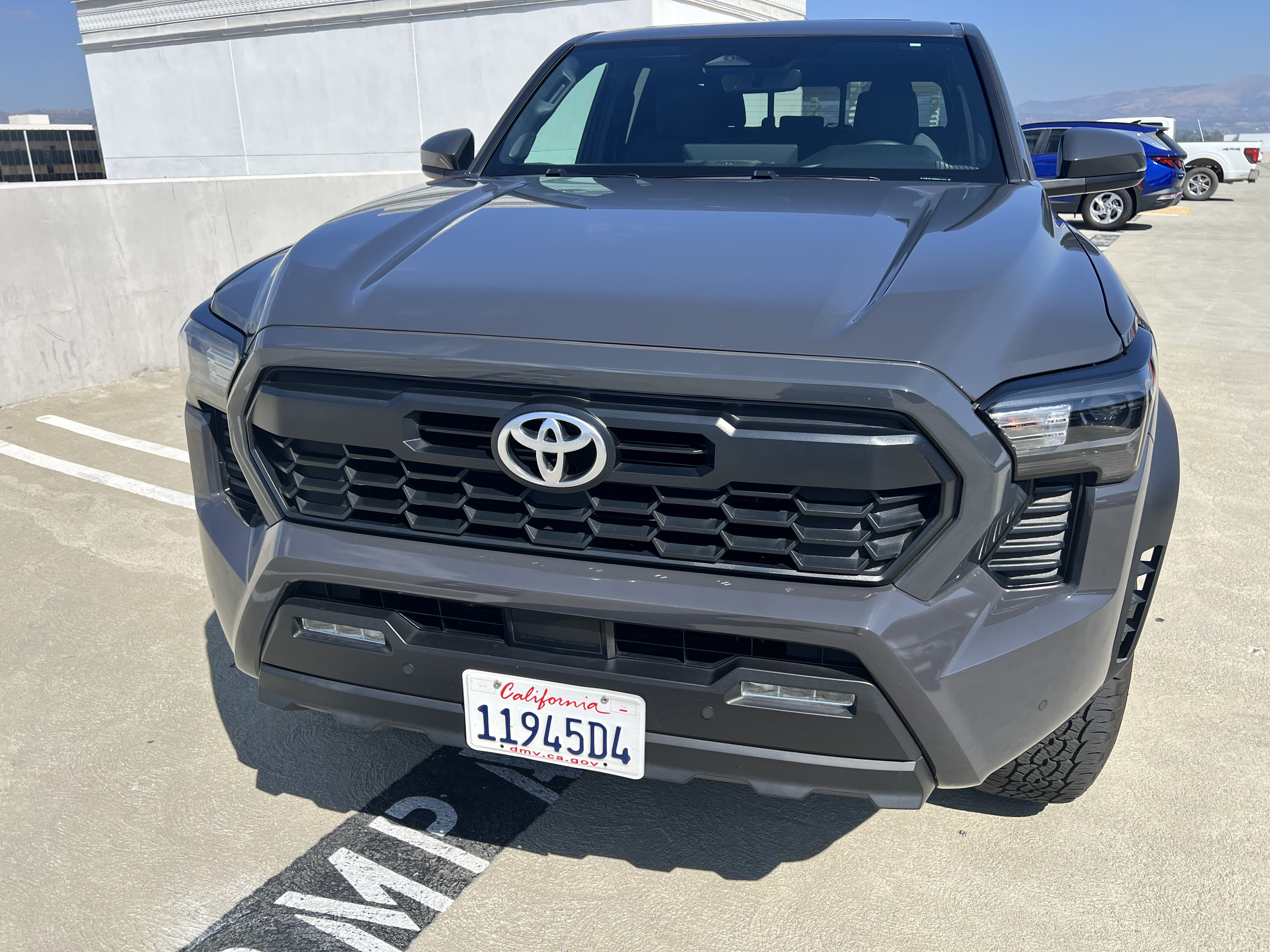Used 2024 Toyota Tacoma TRD Off-Road w/ TRD Off Road Upgrade Package AWD/4WD image 6