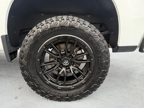 Used 2020 Chevrolet Silverado 1500 LTZ w/ LTZ Plus Package image 5