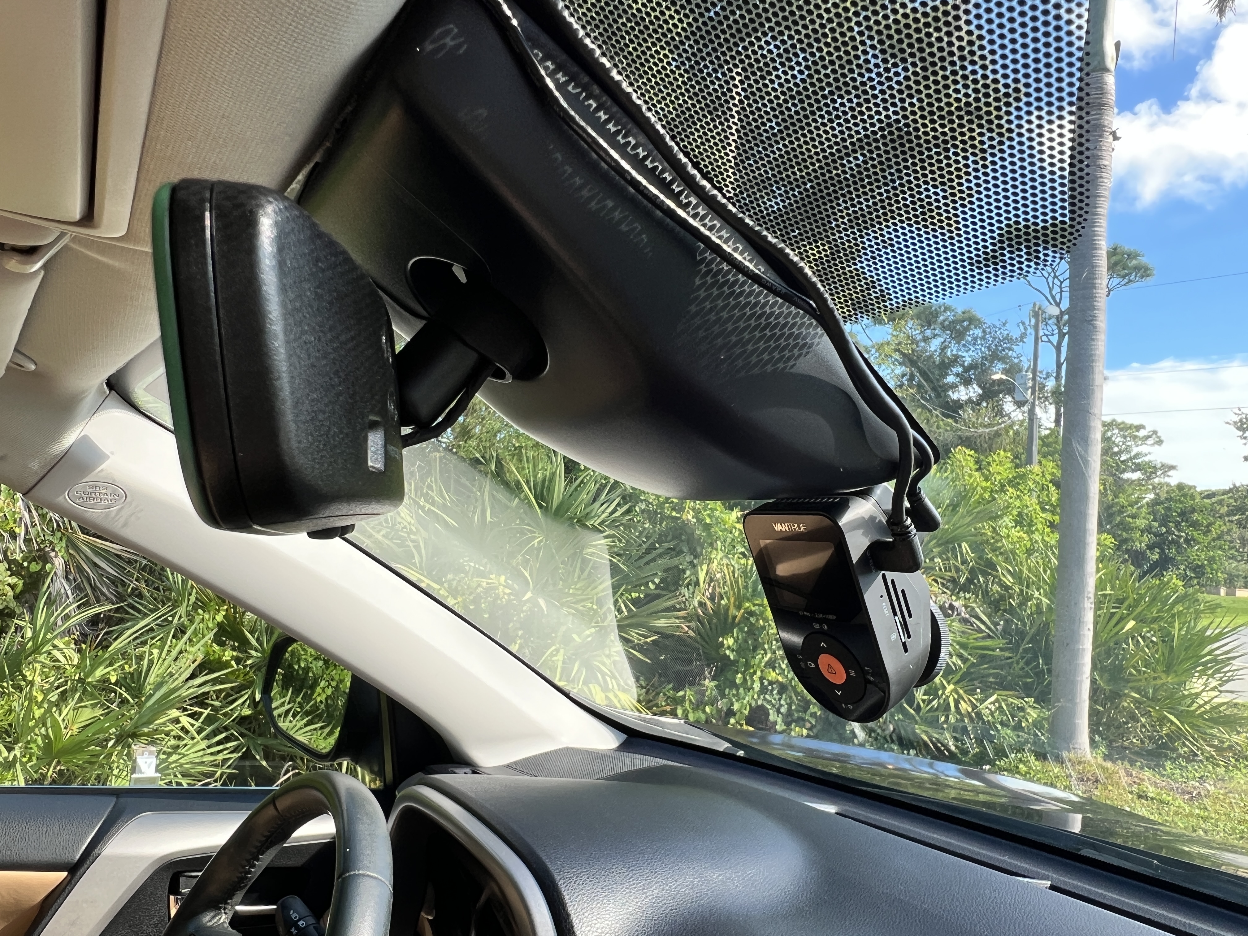 Used 2016 Toyota RAV4 Limited FWD image 11