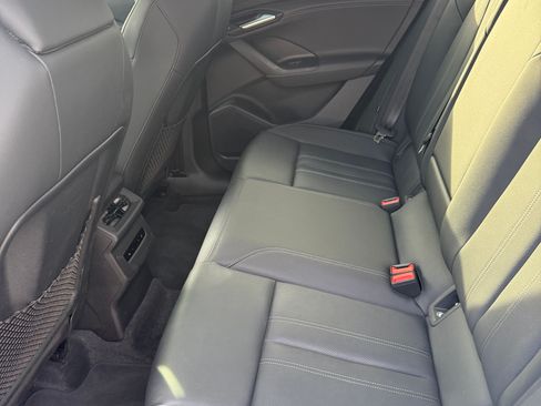 Used 2025 Audi Q6 e-tron Premium Plus w/ Premium Plus RWD image 22