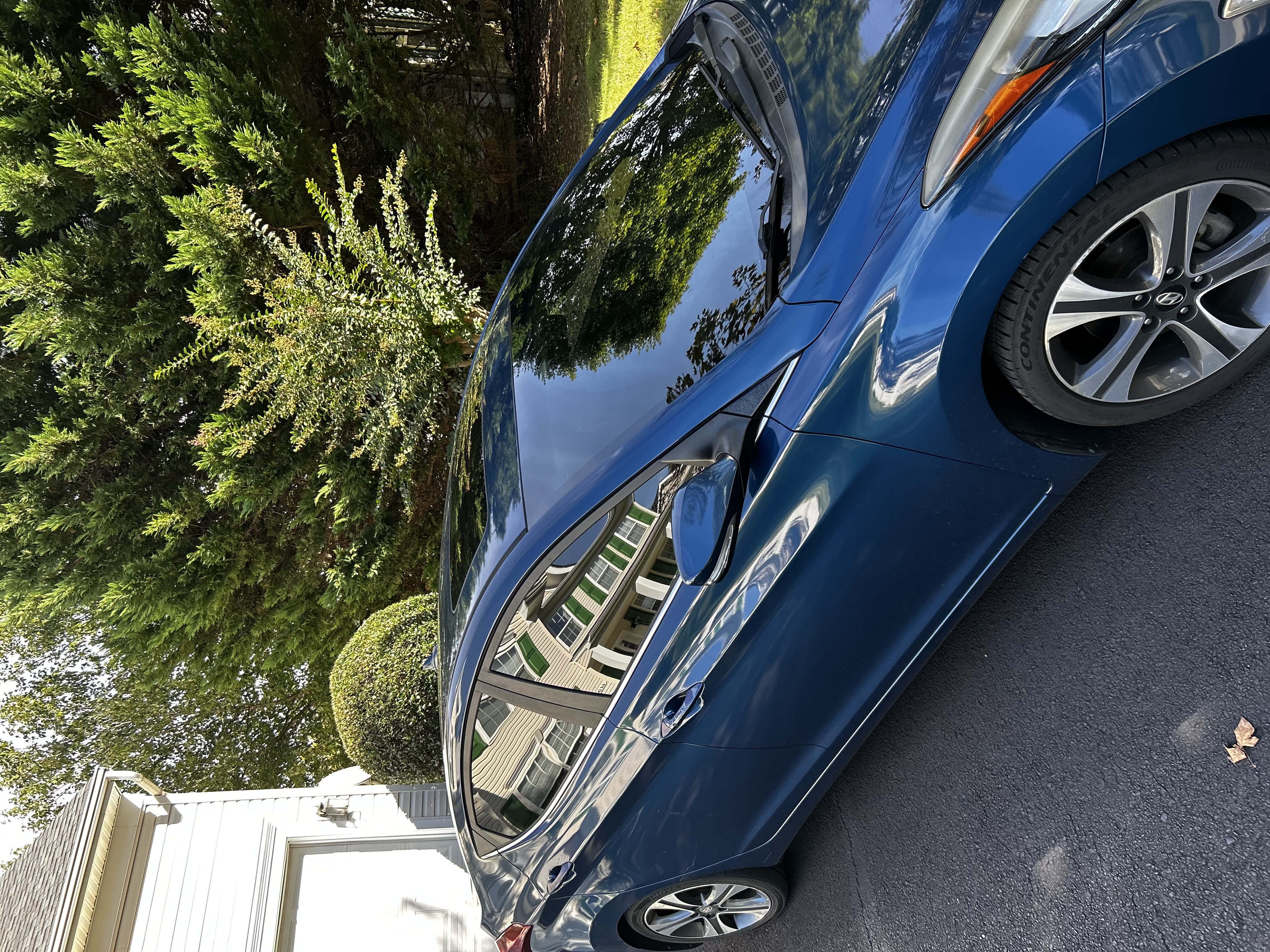 Used 2015 Hyundai Elantra Sport FWD image 6