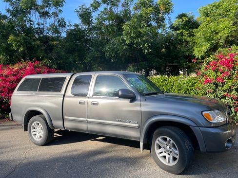 Used 2003 Toyota Tundra Limited RWD image 2
