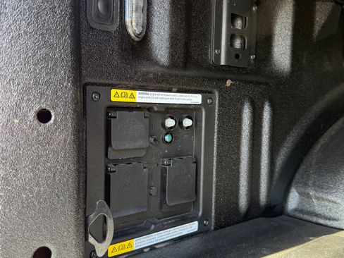 Used 2024 Ford F150 Platinum w/ Equipment Group 703A Plus image 13