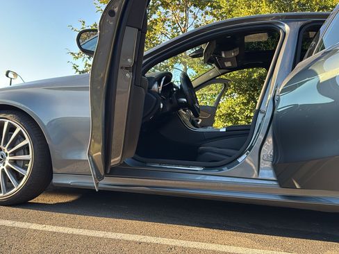 Used 2019 Mercedes-Benz C 300 Sedan image 10