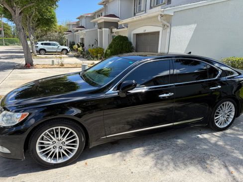 Used 2008 Lexus LS 460 image 18