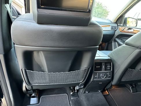 Used 2012 Mercedes-Benz ML 350 BlueTEC 4MATIC image 8