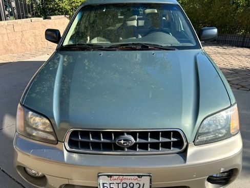 Used 2004 Subaru Outback Wagon AWD/4WD image 5