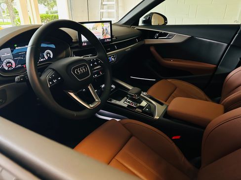 Used 2023 Audi A4 2.0T Premium Plus image 2