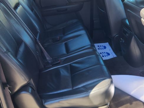 Used 2013 GMC Yukon XL SLT w/ Regional Value Package image 6