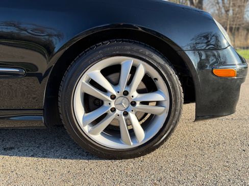 Used 2006 Mercedes-Benz CLK 350 Coupe image 10