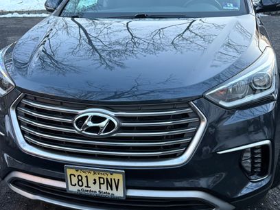 Used 2019 Hyundai Santa Fe XL SE w/ SE Premium Package 02