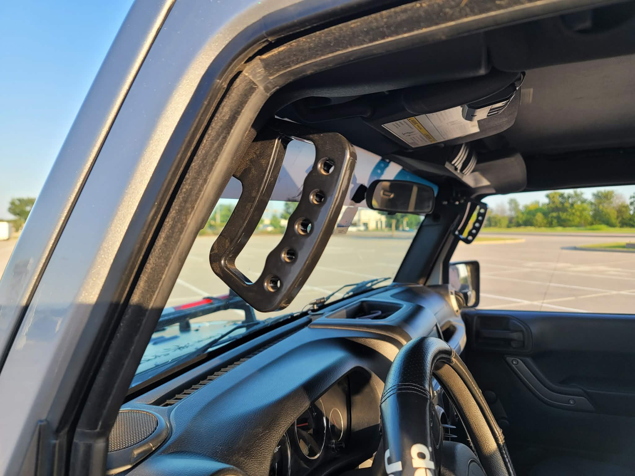 Used 2015 Jeep Wrangler Sport AWD/4WD image 14