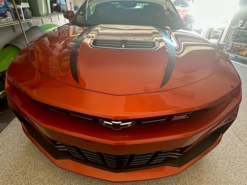 Used 2024 Chevrolet Camaro SS RWD image 11