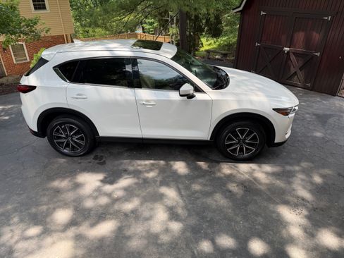 Used 2018 MAZDA CX-5 Grand Touring AWD/4WD image 1